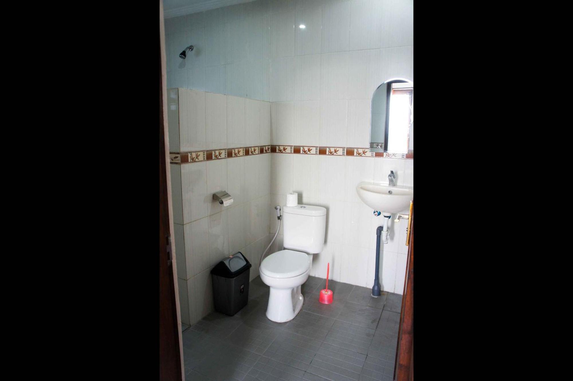 Adi Homestay Canggu  Phòng bức ảnh