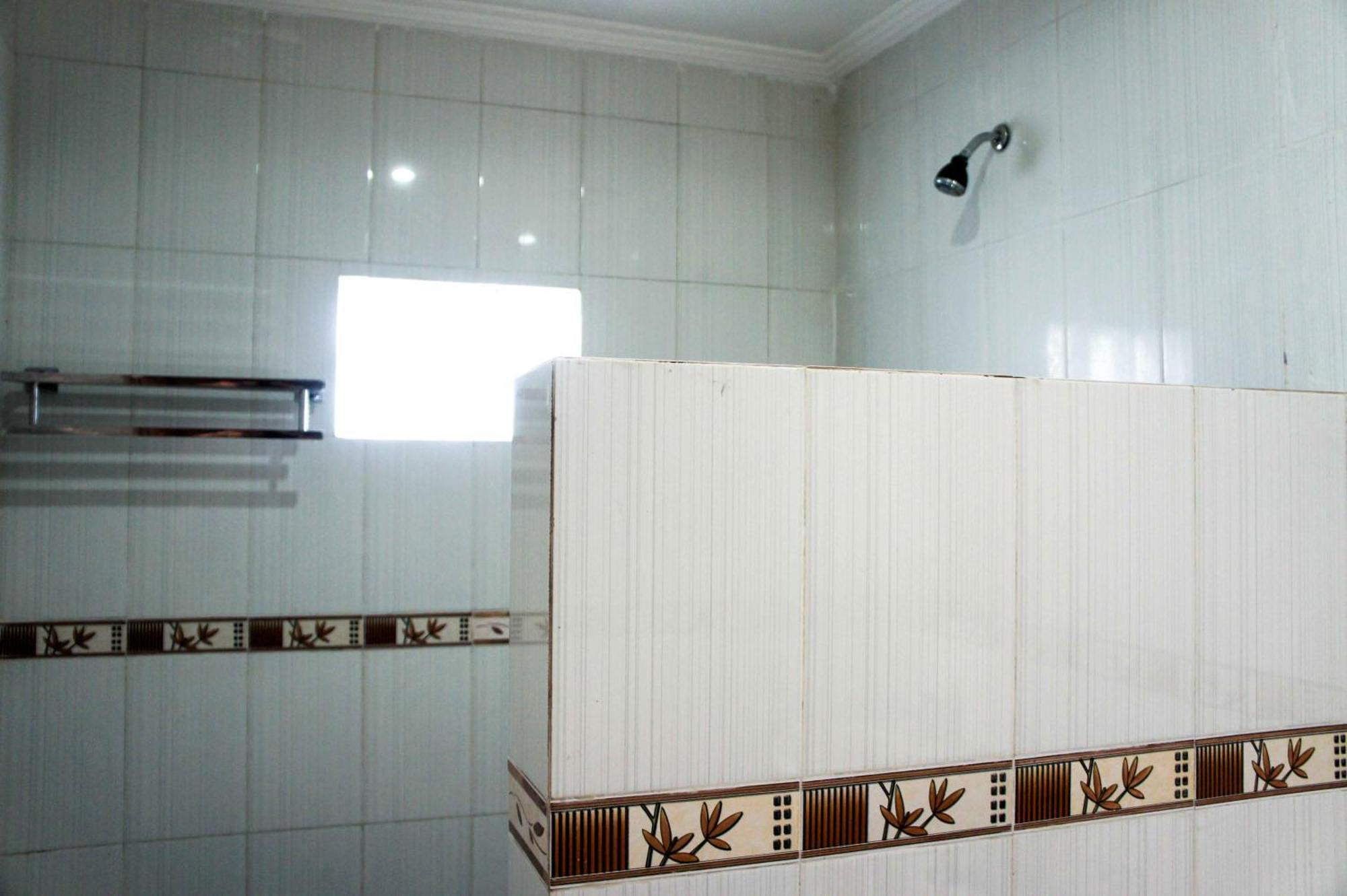 Adi Homestay Canggu  Phòng bức ảnh